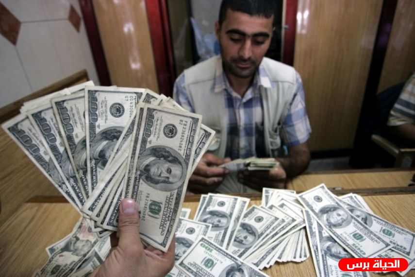 الحكومة الإسرائيلية تقرر تجميد نقل الدفعة الثالثة من الأموال القطرية إلى قطاع غزة